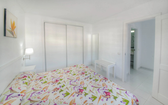 Apartamentos La Moraña