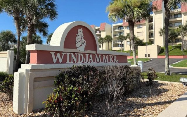 Windjammer 115