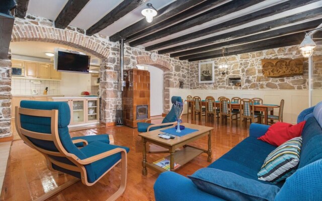 Nice Home in Preko With Wifi and 2 Bedrooms