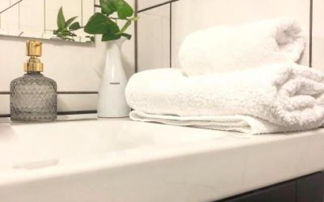 Bed and Breakfast 33