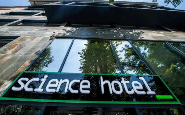 Science Hotel