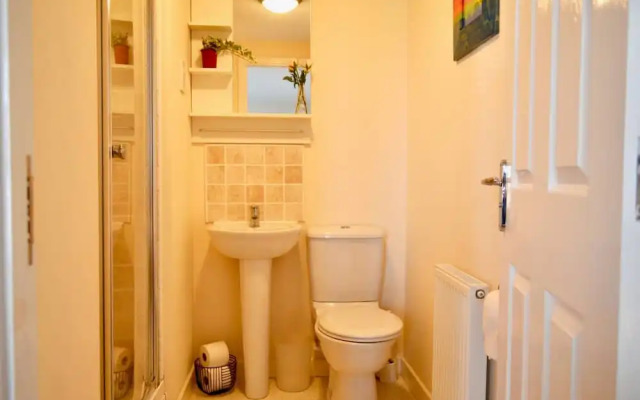 Cozy Newhaven Port Getaway