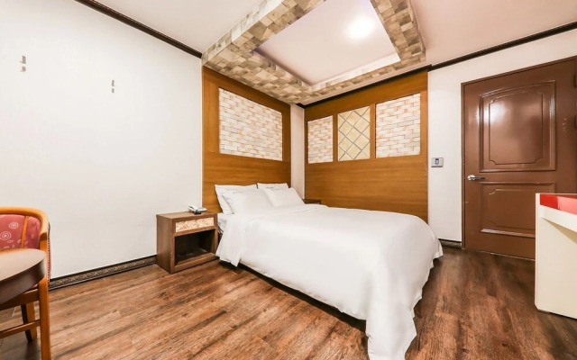 Hotel BNB