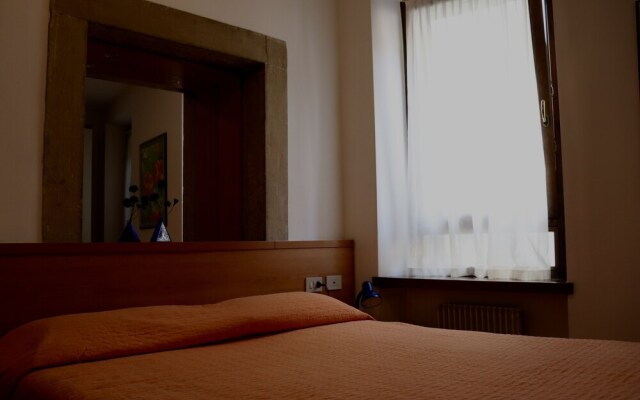 Bnb Pizzeria 128 a Serravalle Tv