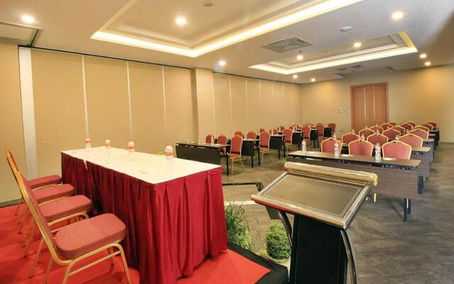 Grand Kolopaking Hotel