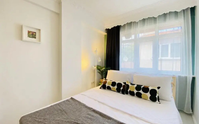 Missafir Amazing Flat With Terrace in Besiktas