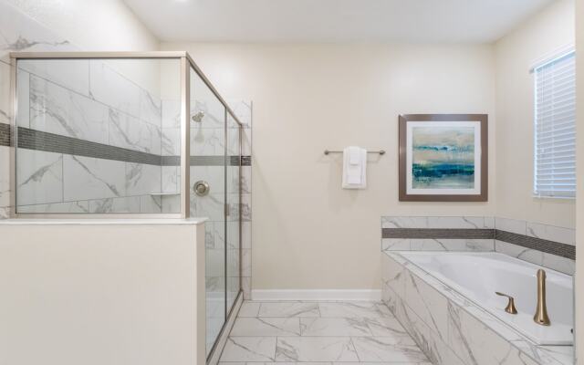 Ultimate 8 Bedroom Champions Gate Villa 8831in