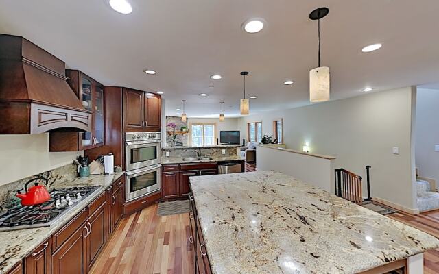 177junip 5 Bedroom Home