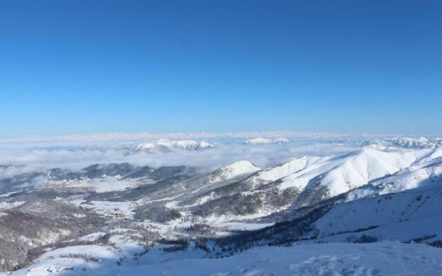Crystal Resort Bakuriani A404