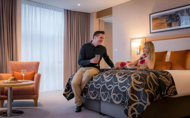 Clayton Hotel Cork City