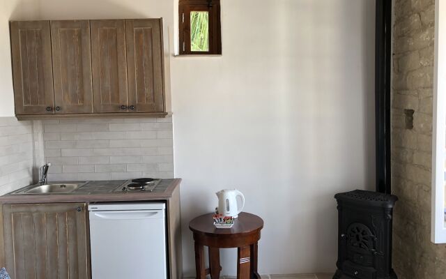 Nikis House