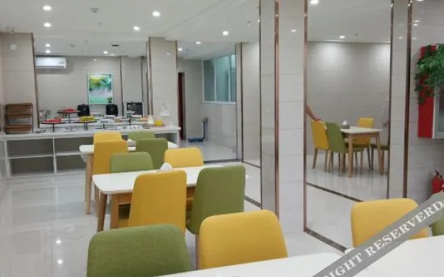Vatica Hotel (Suining Bayi West Road)
