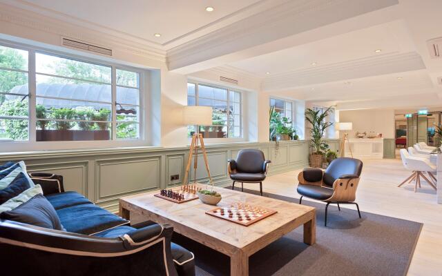 The Level at the Melia White House