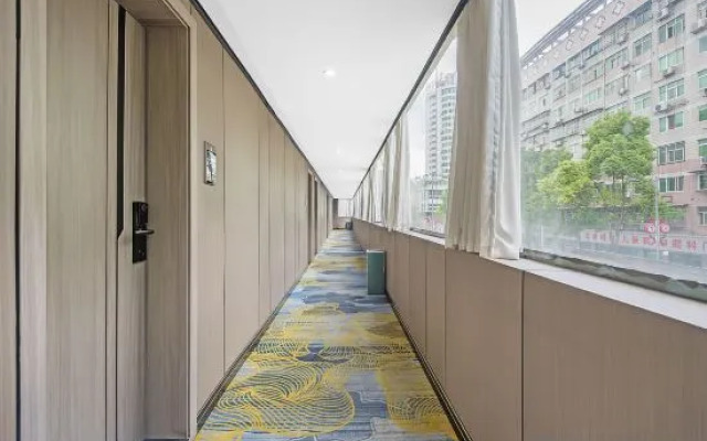 Wanbinghao Wuyi Hotel (Renmin North Road Heshengtang Branch)