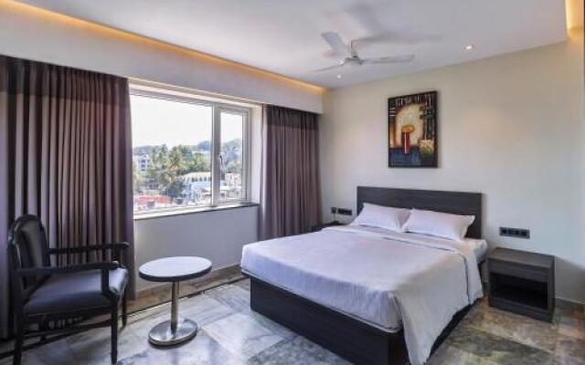 Ariya Nivaas A Vegetarian Hotel