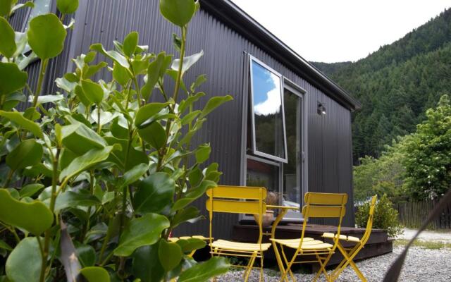 Classy Cabin - In Town - Spa Pool
