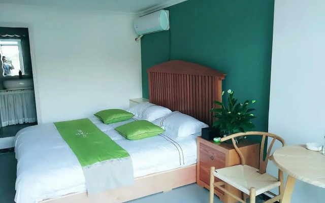 Four Seasons Inn Gubei Water Town