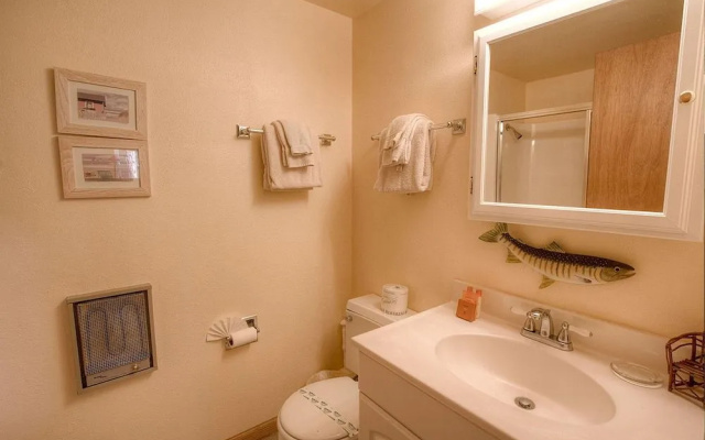 Whispering Wood by Lake Tahoe Accommodations