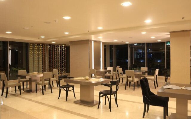 Pyay Garden Residence