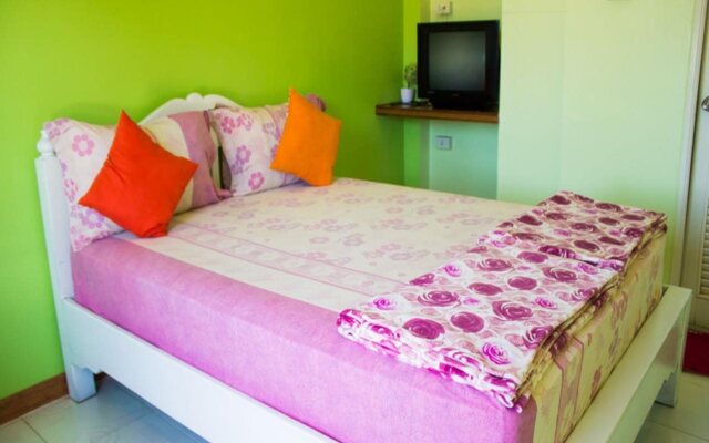 Baan Pug Takayai guesthouse