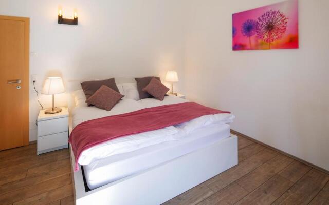 Modern and Cosy 5 Rooms Penthouse With Stunning View