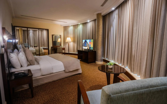 Ayass Hotel