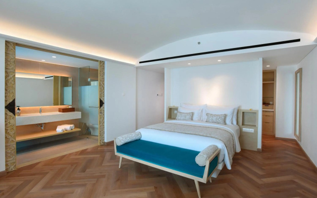 Royal Avila Boutique Resort – Guest Rooms – Malaka