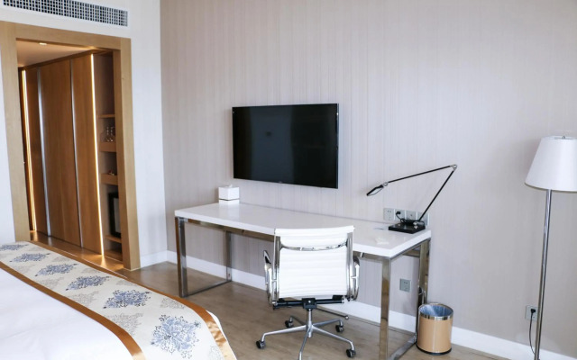 Sanya Phoenix  Airport Hotel