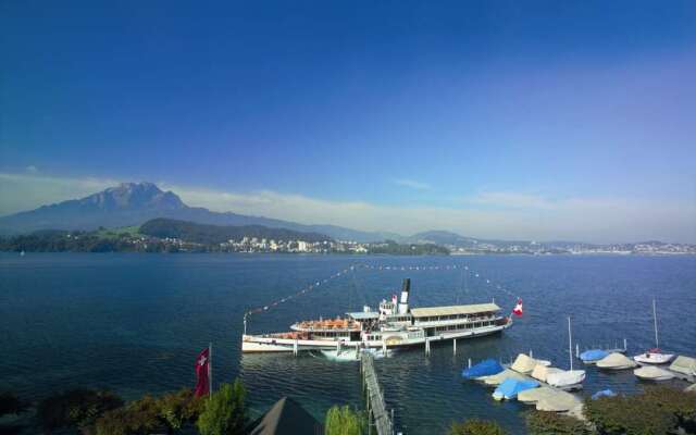 HERMITAGE Lake Lucerne - Beach Club & Lifestyle Hotel