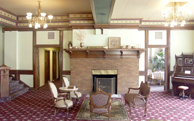 Karsten Hotel