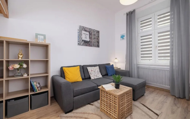 Antresola Centrum Krakowa by Renters