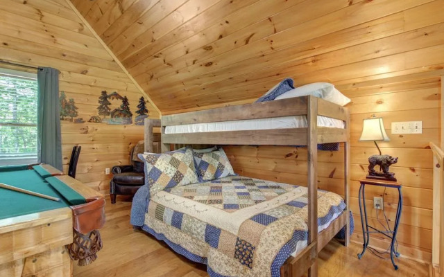 Macys Hideaway by Jackson Mountain Rentals