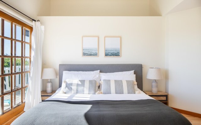 Sebastian by AvantStay | Malibu Home w/ Pool, Hot Tub & Ocean Views - Sleeps 16