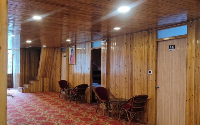 The Kaizer Valley Hotel