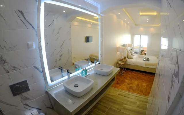 Luxury Flat With Amazing Terrace in Faro