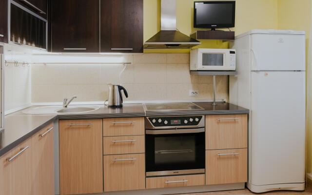 Золотой ключ на улице Авиаторов 42