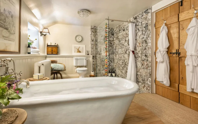 The Room Rawsons in Levens