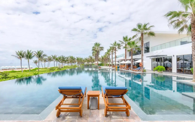 Selectum Noa Resort Cam Ranh