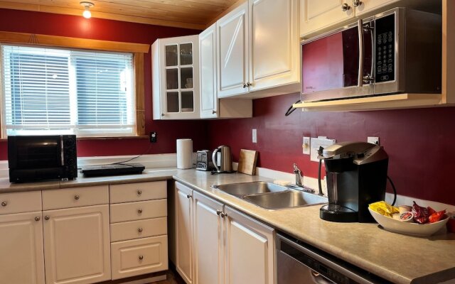 Frigon Suite - Waterfront