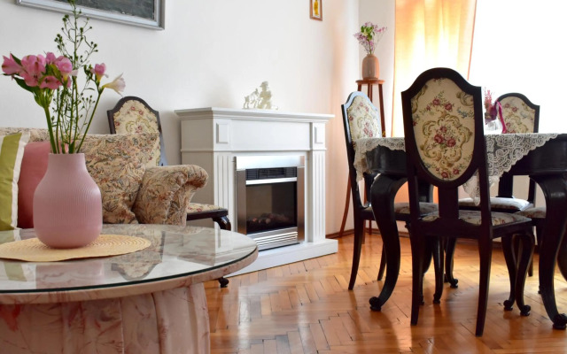 Old Town Konviktská - Bohemian Residence