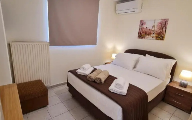 Stylish S&k 'k' Villa 200m From The Beach