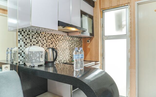 Strategic And Comfort 1Br At Bassura City Apartment