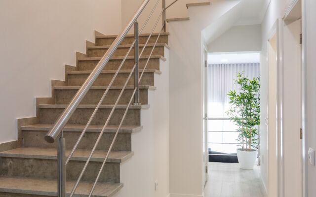 D Loft Sea and Golf