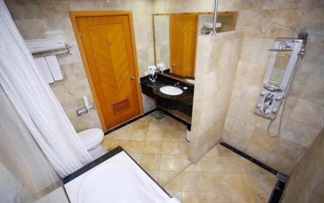 A25 Luxury Hotel