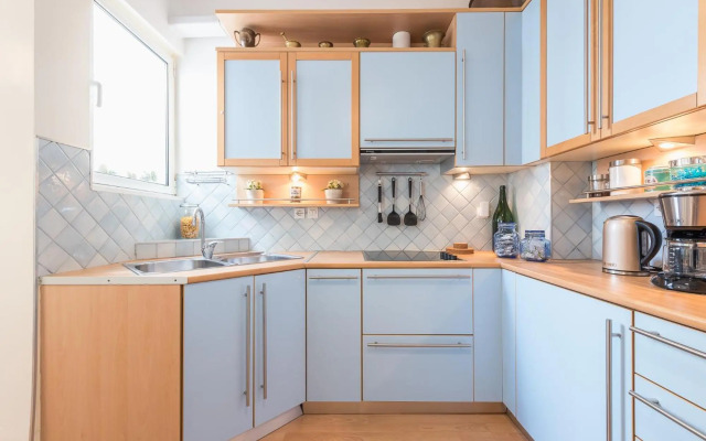 ATHENStay Penthouse Suite