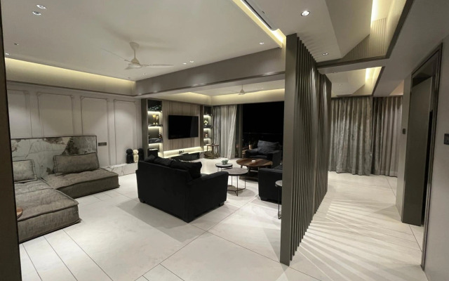 Jumbo Heavens 5 Bedroom Scenic Luxury Pool Villa