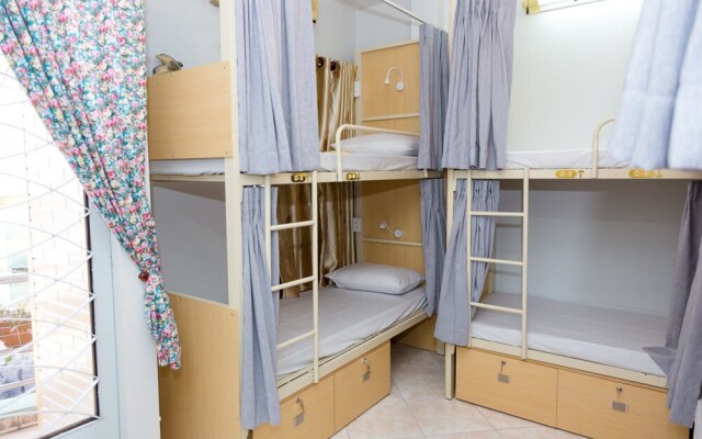 Tropical Vibes Homestay In Sai Gon Hostel