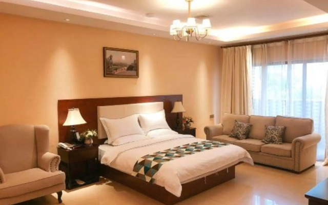 Royal Hotel