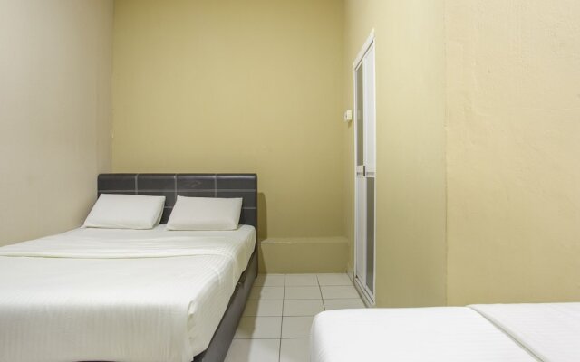 Lodge 37T by OYO Rooms