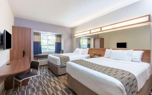 Microtel Inn & Suites By Wyndham Cadiz